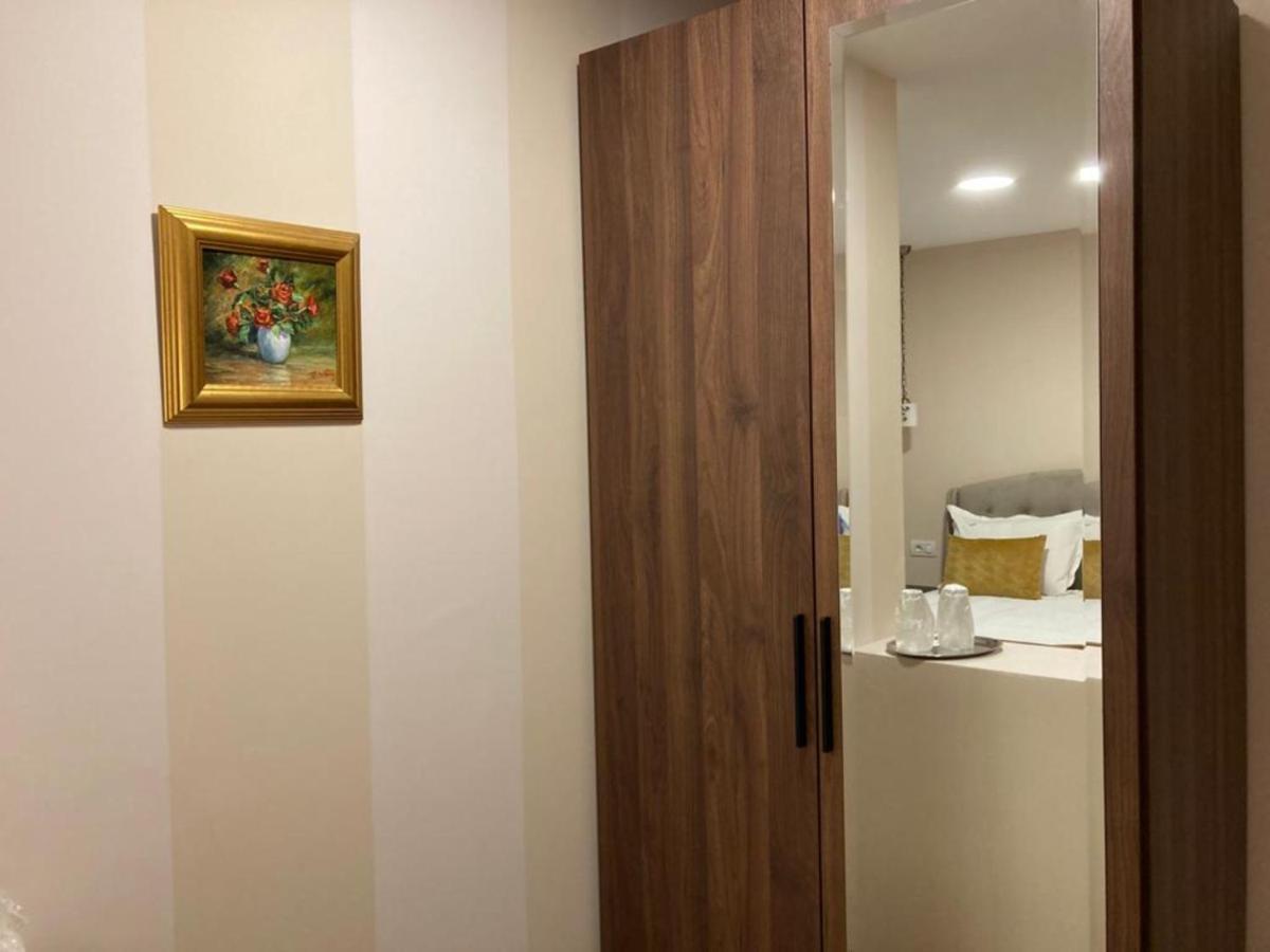 Pensiunea Poiana Viselor Poiana Mărului Exterior foto