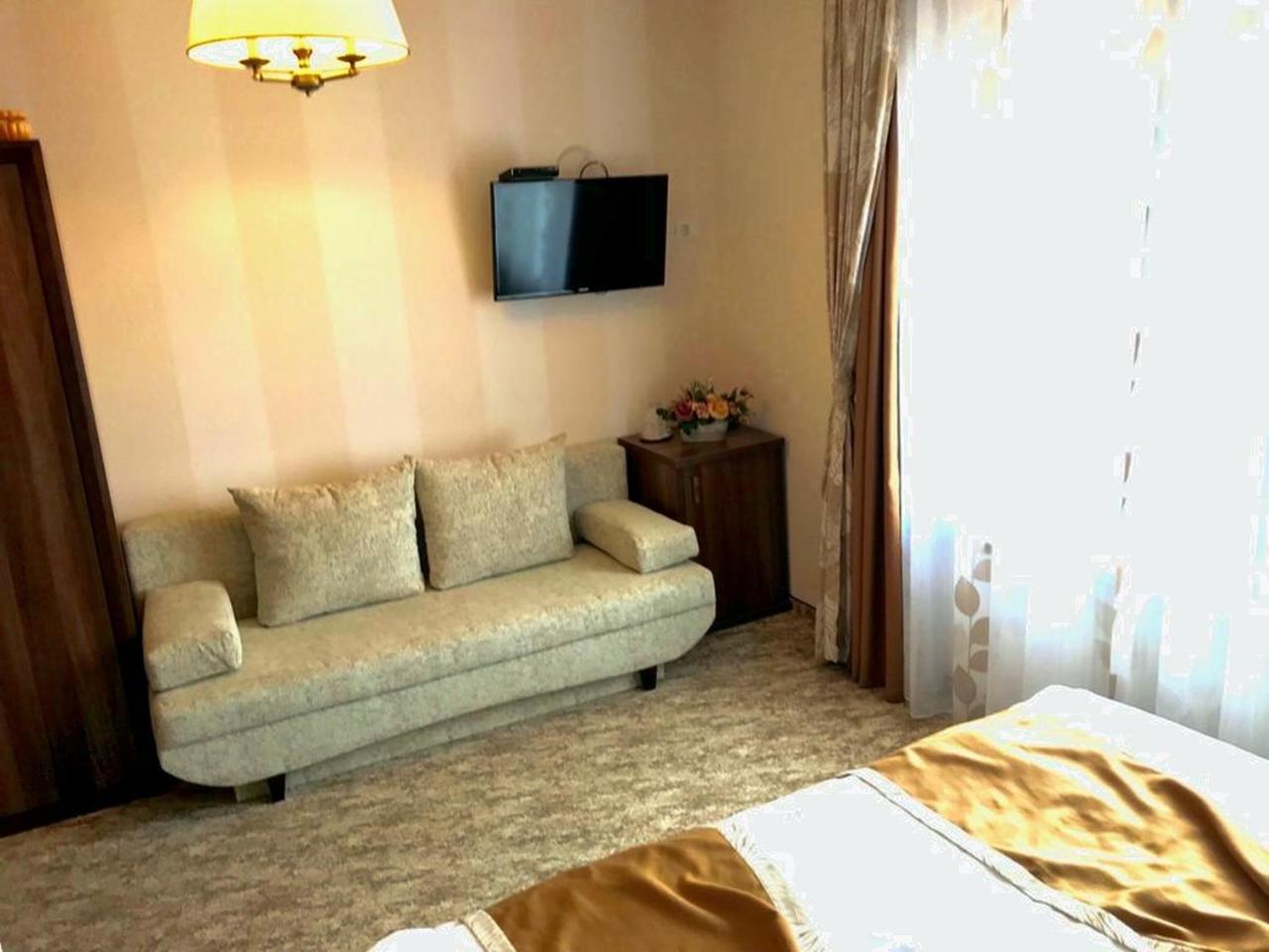 Pensiunea Poiana Viselor Poiana Mărului Exterior foto